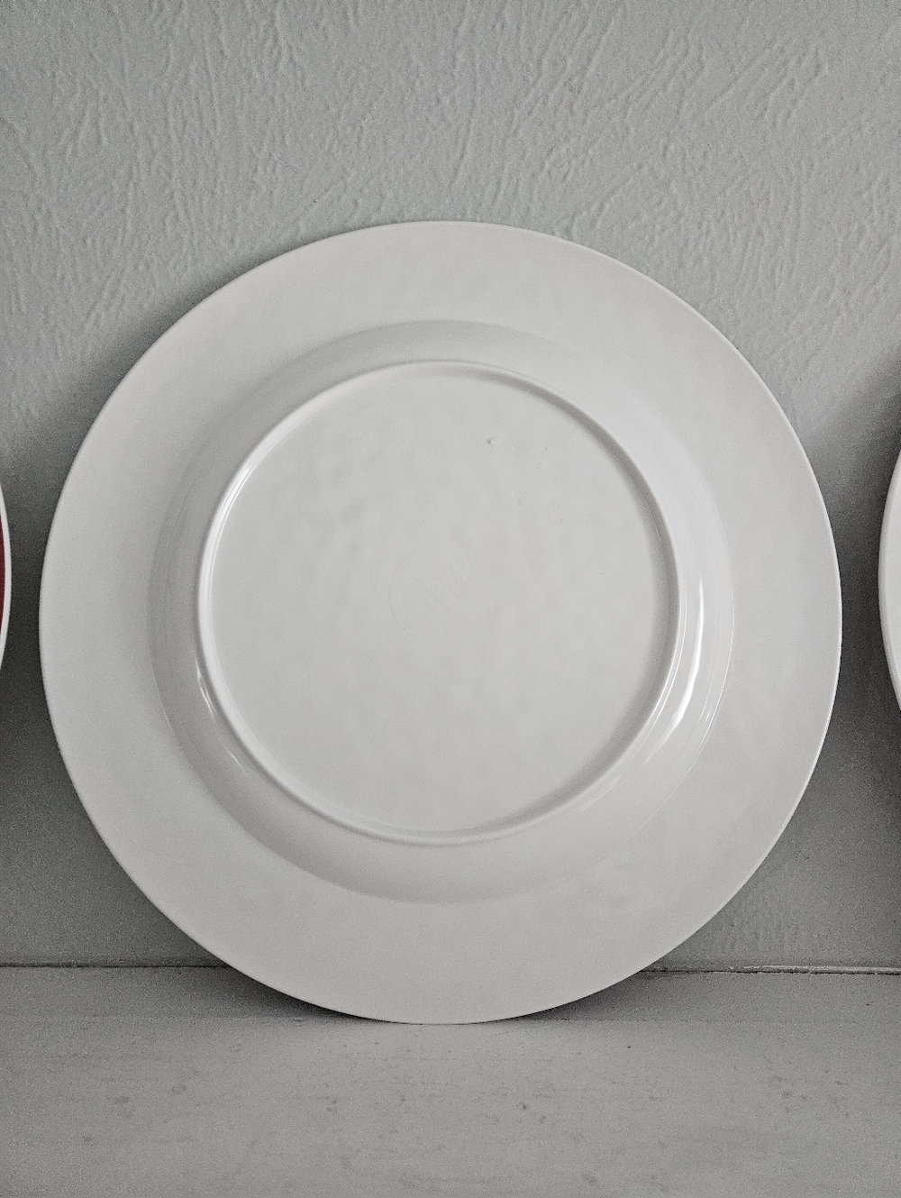 NWOT Threshold Melamine Two Toned Pink Dinner Plates- Set Of 4 - Picture 8 of 9